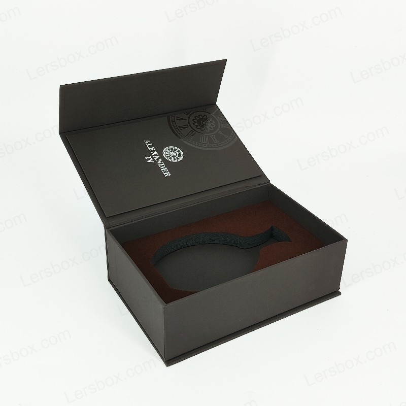 جعبه عطر با فویل طلایی با درب سفت و سخت و درج EVA برای ارائه لوکس HP021